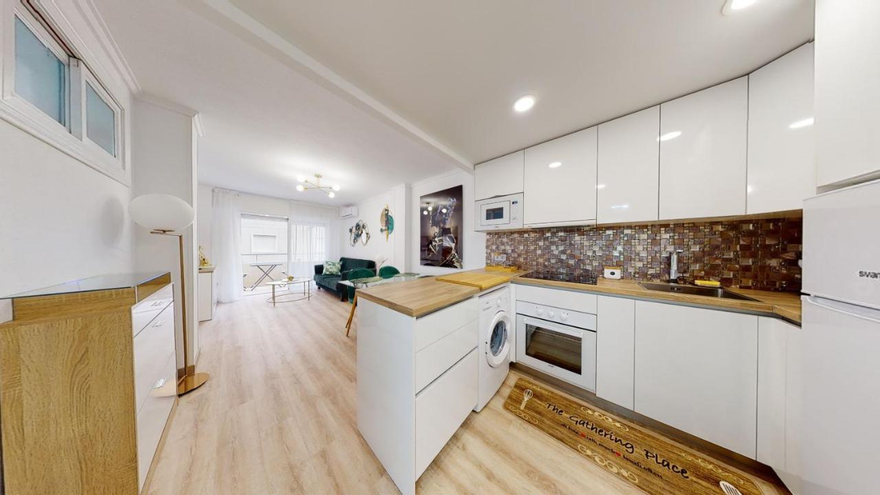 Pedro Lorca Apartment Torrevieja Bagian luar foto