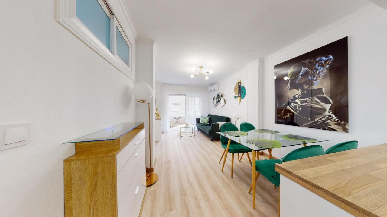 Pedro Lorca Apartment Torrevieja Bagian luar foto