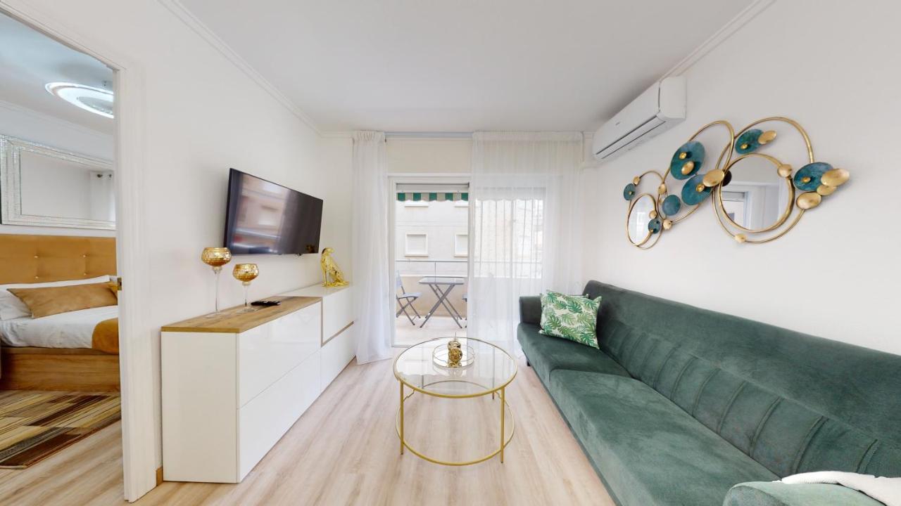 Pedro Lorca Apartment Torrevieja Bagian luar foto